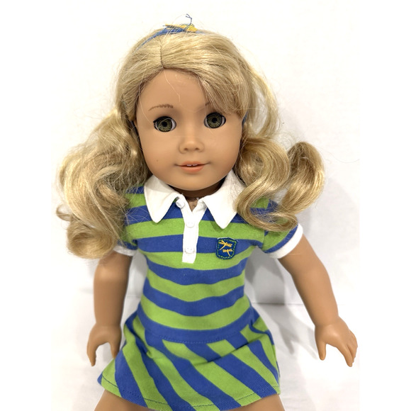 American Girl Doll Girl of the Year 2010 Lanie Holland *retired* - Picture 2 of 5